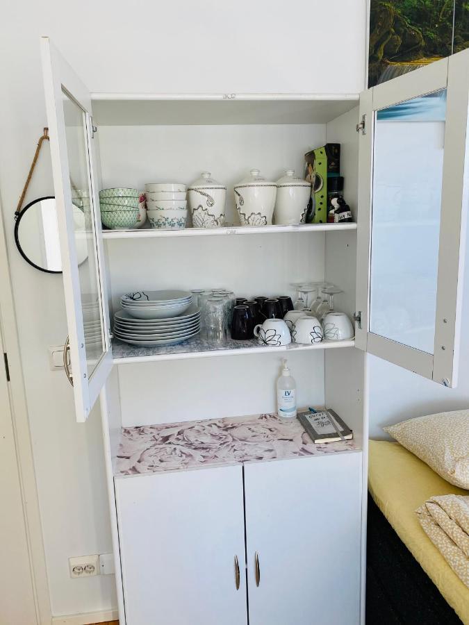 Two Bedrooms,Dining Area And Bathroom With Private Entrance Kotka Exterior foto