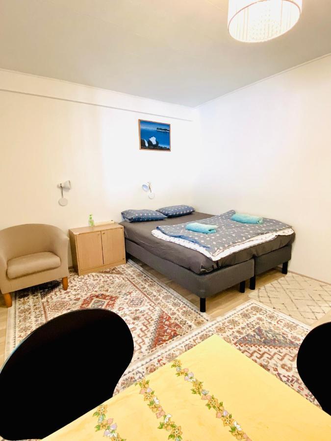 Two Bedrooms,Dining Area And Bathroom With Private Entrance Kotka Exterior foto